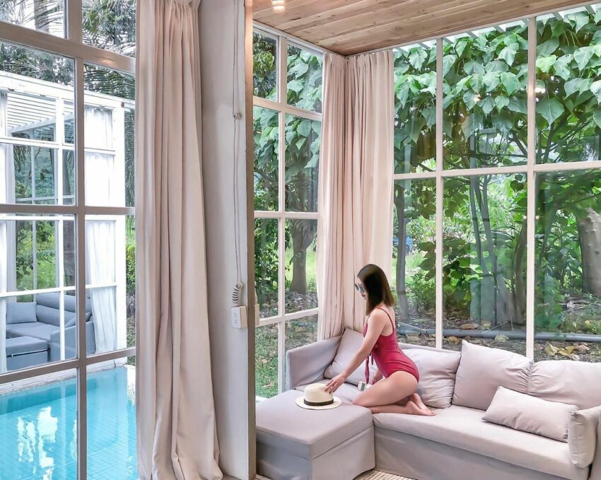 網美指定【全台TOP10玻璃屋民宿】必住推薦清單，隔著玻璃窗觀賞夜間星空