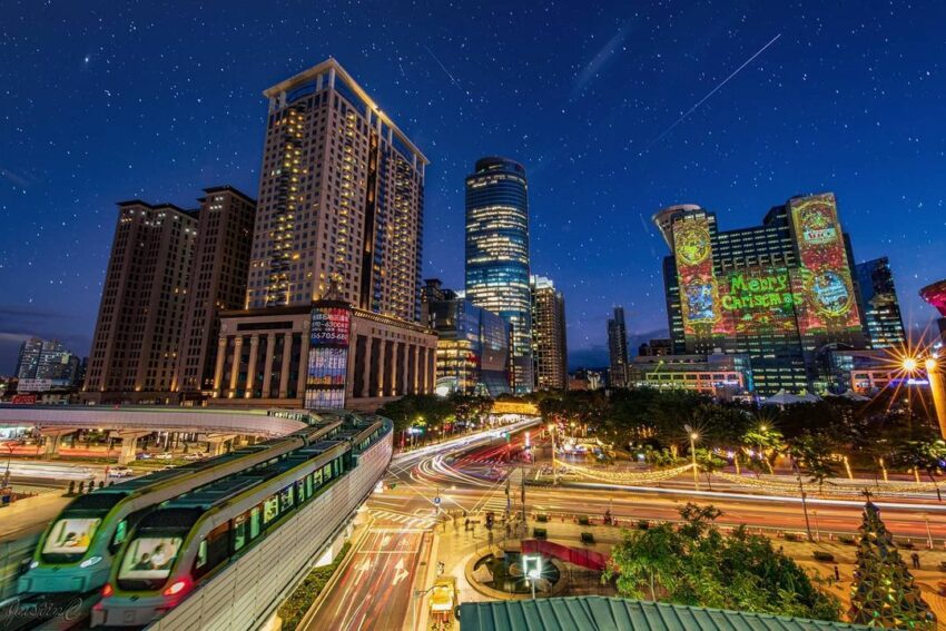 【新北耶誕城】11/14夢幻開城！45天LINE FRIENDS馬戲嘉年華登場，四大燈區/主燈秀/演唱會一次看