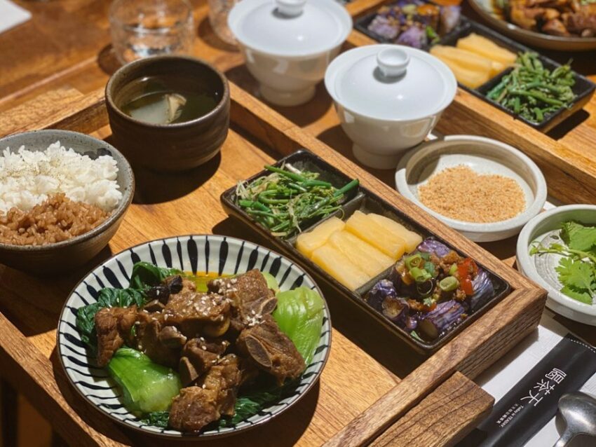 ,鶯歌一日遊,鶯歌石,鶯歌陶瓷,鶯歌博物館,鶯歌景點,鶯歌老街,鶯歌區,鶯歌景點美食,鶯歌景點,鶯歌美食,Teaday喝茶天,中式料理