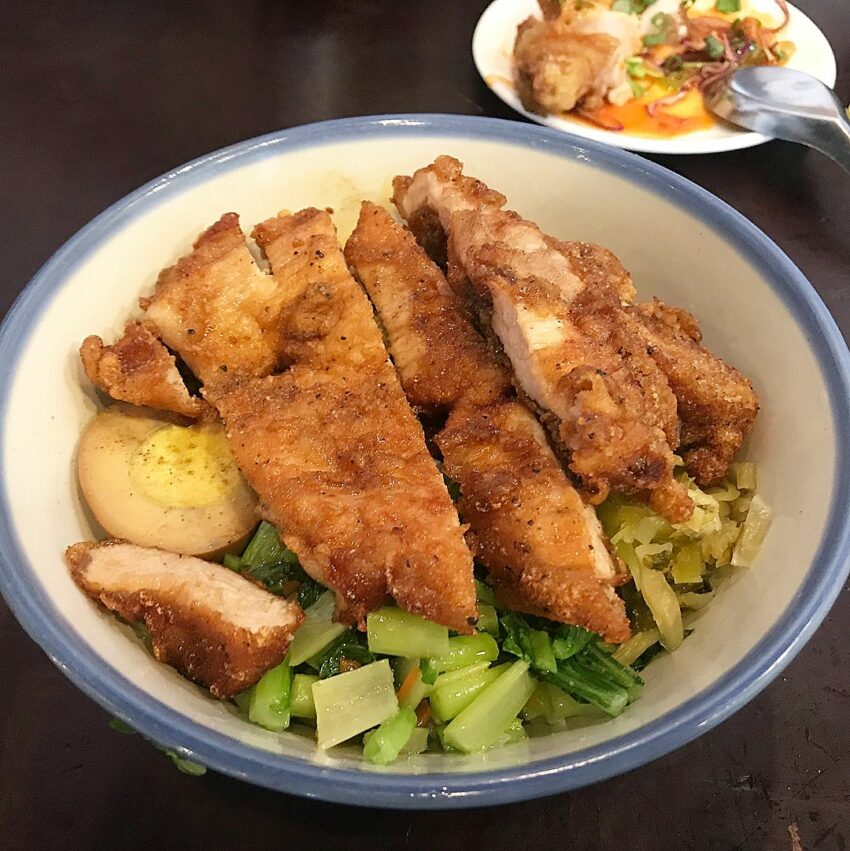 ,鶯歌一日遊,鶯歌石,鶯歌陶瓷,鶯歌博物館,鶯歌景點,鶯歌老街,鶯歌區,鶯歌景點美食,鶯歌景點,鶯歌美食,厚道飲食店,鶯歌老街美食