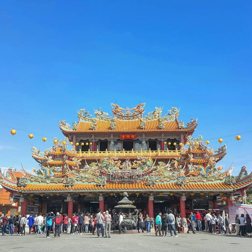 【花蓮走春景點推薦】9間必訪靈驗花蓮廟宇，過年賞燈祈福去｜走春景點、過年聚餐餐廳