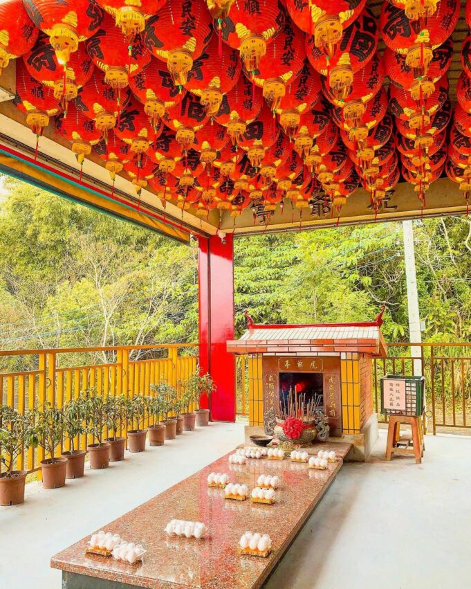 【花蓮走春景點推薦】9間必訪靈驗花蓮廟宇，過年賞燈祈福去｜走春景點、過年聚餐餐廳