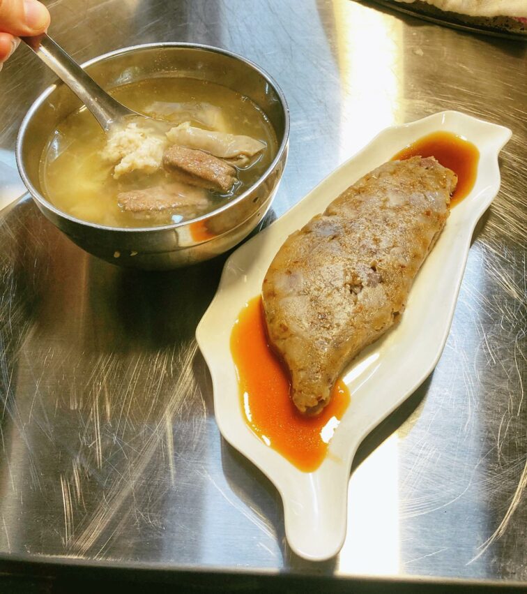 【寧夏夜市必吃】精選20家寧夏夜市必吃美食,劉芋仔蛋黃芋餅、圓環邊蚵仔煎等雙連美食 【寧夏夜市必吃】精選20家寧夏夜市必吃美食,劉芋仔蛋黃芋餅、圓環邊蚵仔煎等雙連美食