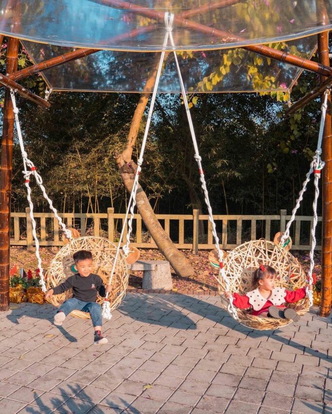 太極美地|竹山景點,竹山文化園區以竹山鎮的特產「竹子」為主題,不僅有介紹竹子的生長與相關歷史的竹博物館,還將竹子編織成各種大型工藝品 太極美地|竹山景點,竹山文化園區以竹山鎮的特產「竹子」為主題,不僅有介紹竹子的生長與相關歷史的竹博物館,還將竹子編織成各種大型工藝品