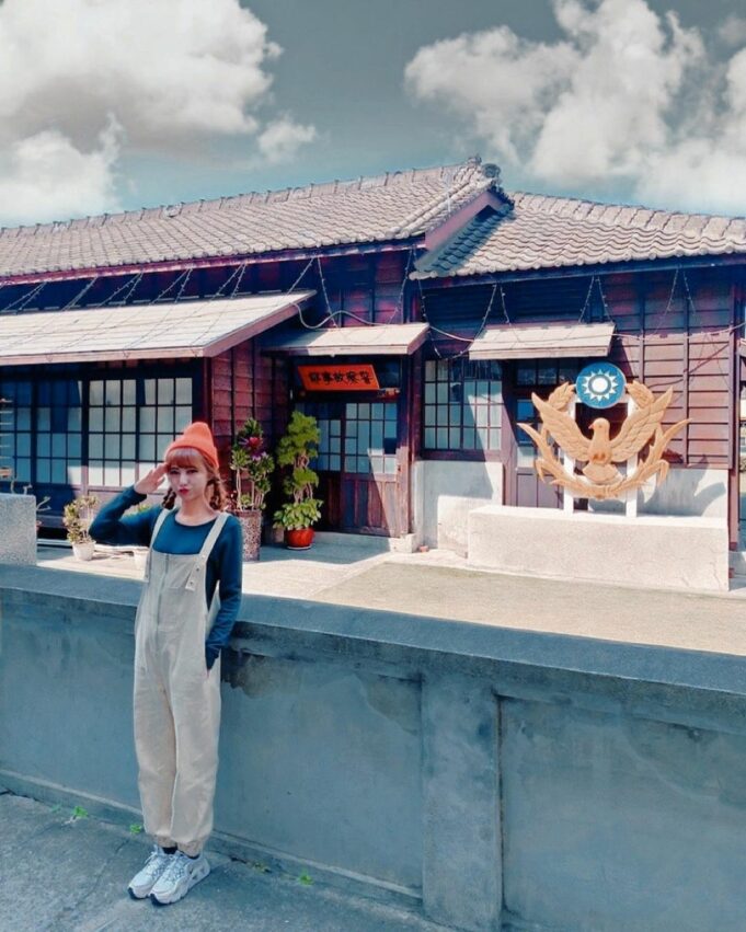 員林景點推薦|探索14處超好拍員林秘境,蜀葵花海、桐花步道、夢幻夜景、純白教堂 員林 員林景點 警察故事館