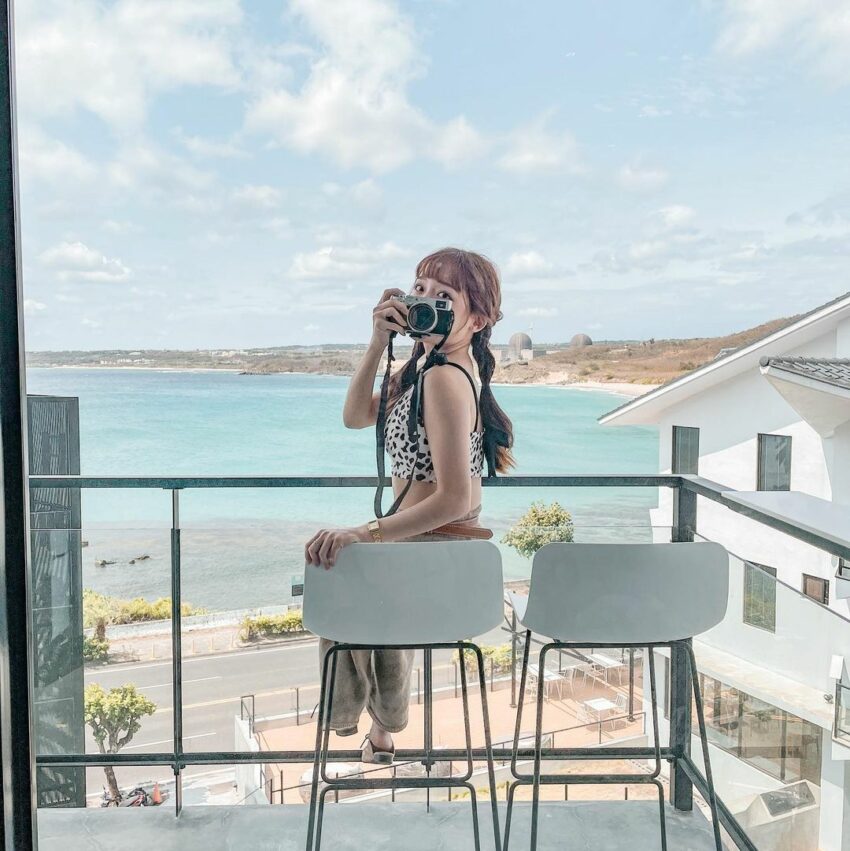 網美拍照姿勢,Pose,拍照姿勢,網美照,團體照姿勢,形象照姿勢,自拍姿勢,可愛拍照姿勢,拍照姿勢男, 拍照app,構圖,拍照技巧,手機攝影,手機拍照技巧,攝影技巧,日和灣居