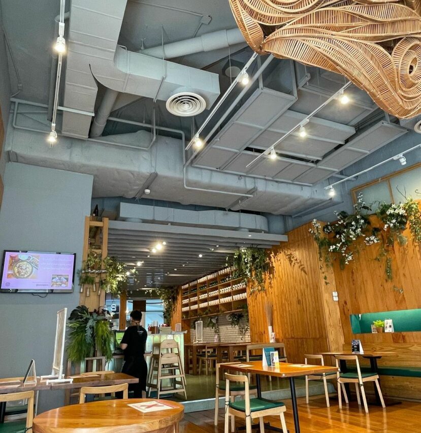 【曼谷美食推薦】精選10大泰國曼谷必吃美食餐廳、街頭小吃，泰國自由行就這樣吃！