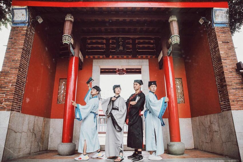 【屏東市景點】10個屏東市區一日遊必玩景點，網美店、花海鐵橋等私房景點，放假一起踩點去！點