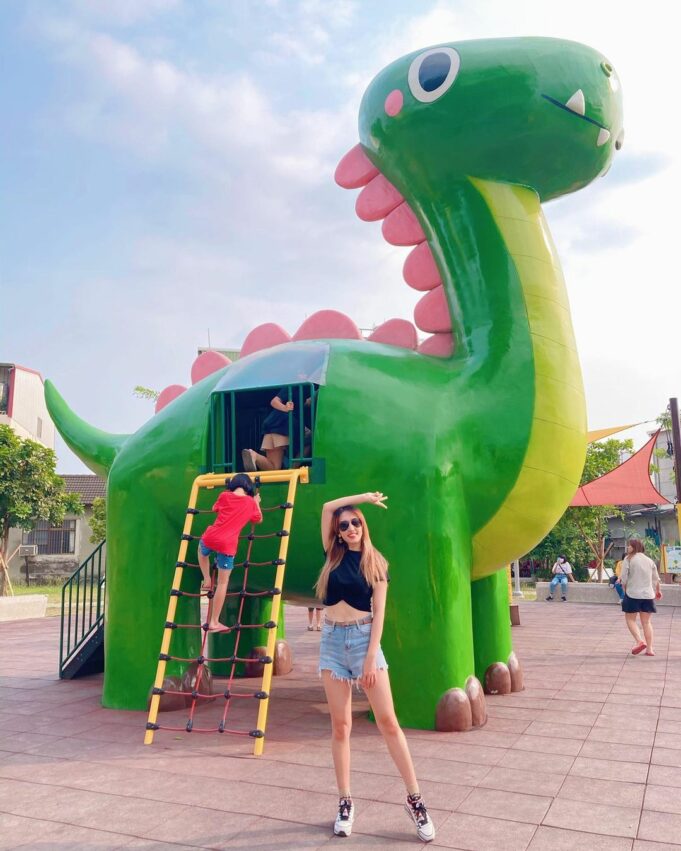 【屏東市景點】10個屏東市區一日遊必玩景點，網美店、花海鐵橋等私房景點，放假一起踩點去！園