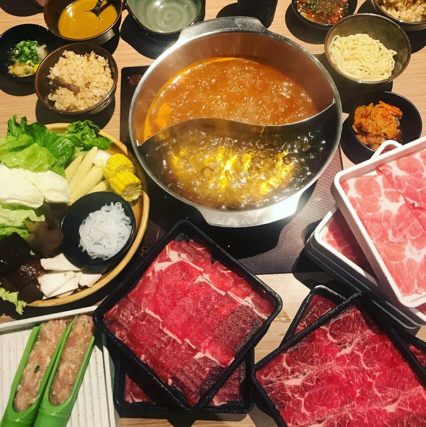 【高雄吃到飽】推薦超人氣高雄吃到飽餐廳大集合，Buffet、自助餐、燒烤、火鍋、異國料理特色介紹