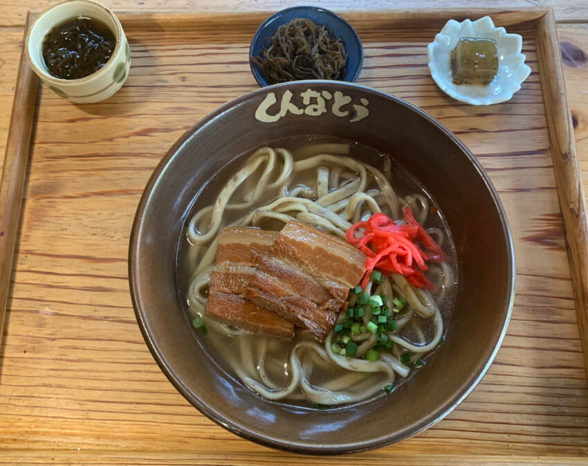 【沖繩美食】精選20沖繩必吃美食，南到北完整沖繩美食推薦、日式料理懶人包