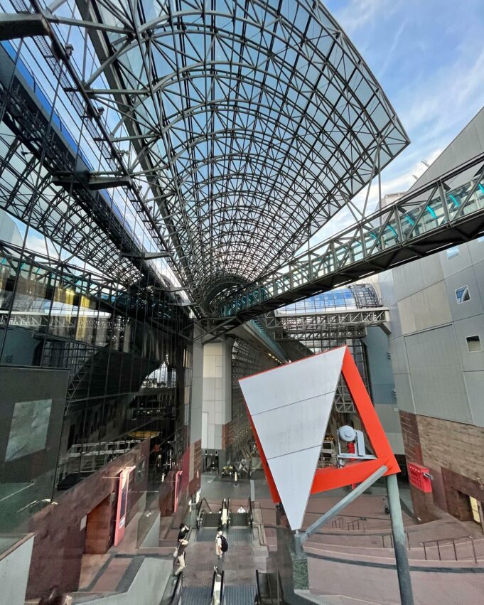 京都車站攻略！5大行李寄放、美食地圖、附近景點推薦、乘換案內交通、住宿一次看！