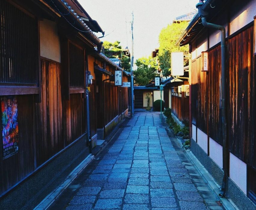 日本京都清水寺｜清水寺一日遊路線景點推薦！傳說由來/交通地圖/必買必吃/和服推薦總整理