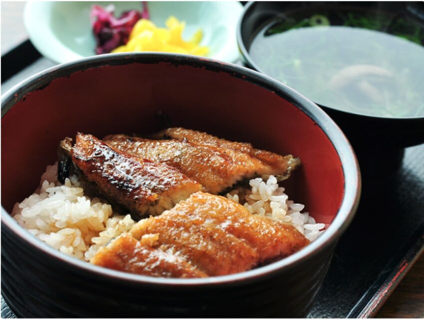 京都伏見稻荷大社｜千本鳥居、狐狸御守等伏見稻荷一日遊！伏見稻荷開放時間/傳說由來/交通地圖/必買必吃/和服推薦