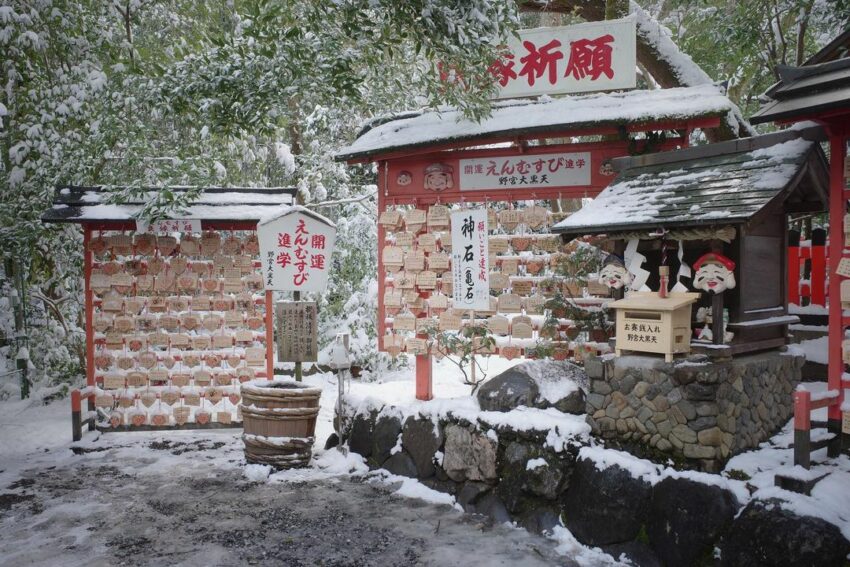 京都嵐山一日遊路線｜嵐山小火車、祐齋亭、竹林等嵐山景點地圖/交通/美食/溫泉/和服推薦