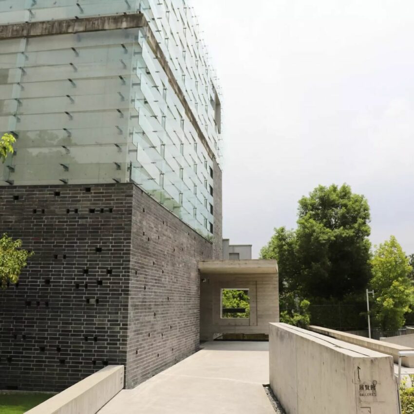 藝術溫泉軸｜毓繡美術館