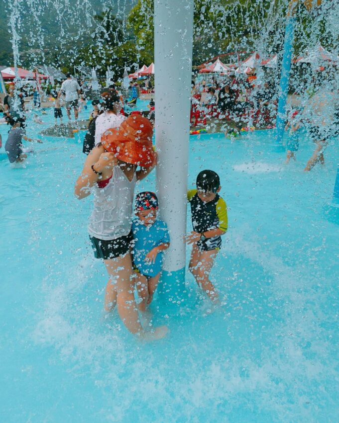 全台水樂園推薦｜精選全台17家水上樂園、玩水景點開放時間/門票優惠/設施懶人包