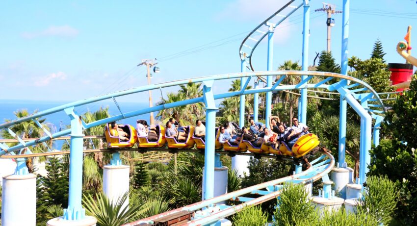 【花蓮遠雄海洋公園】門票優惠，最新活動/美人魚實境秀/夜宿水族館/住宿推薦
