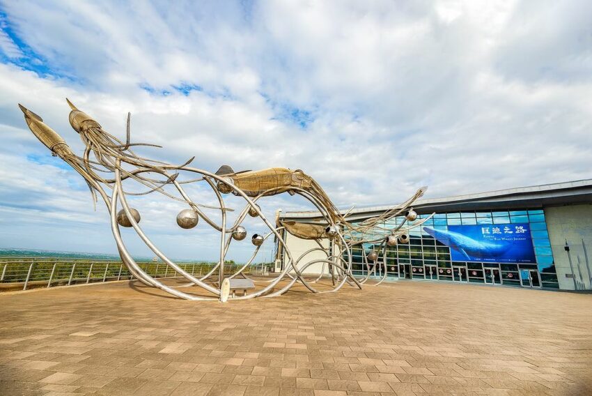 【屏東海生館全攻略】海生館門票/節目表/夜宿海生館/企鵝體驗，帶你暢遊海洋世界！