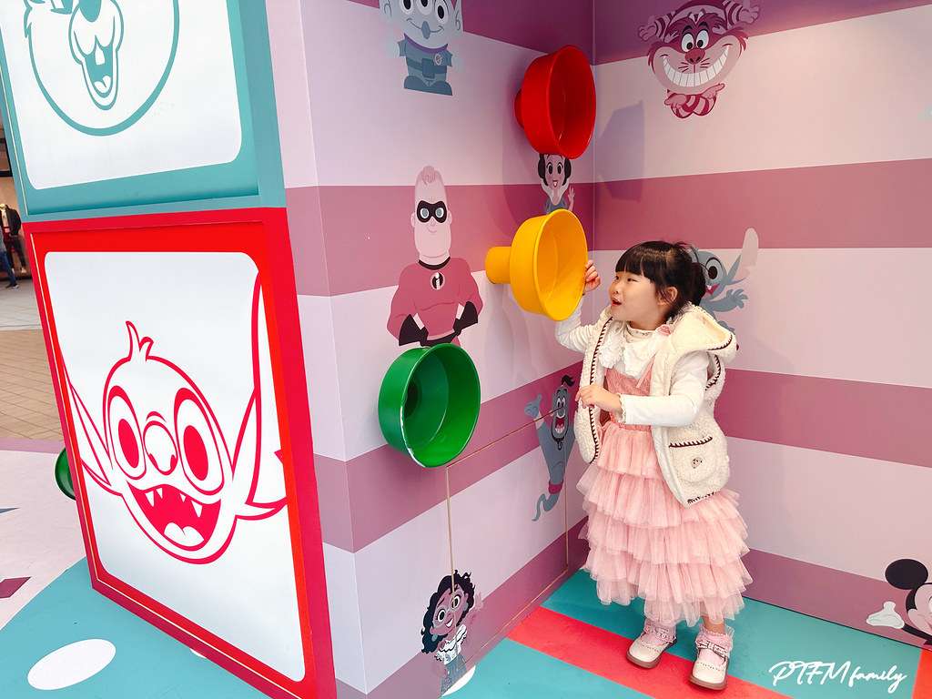 ★新北最新景點★ 林口三井outlet,迪士尼100主題燈飾 S__111386973_0