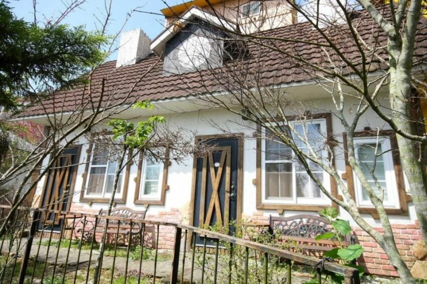 全台包棟民宿推薦｜烤肉/麻將/泳池/KTV揪團玩！包棟Villa、親子民宿、寵物友善任你選