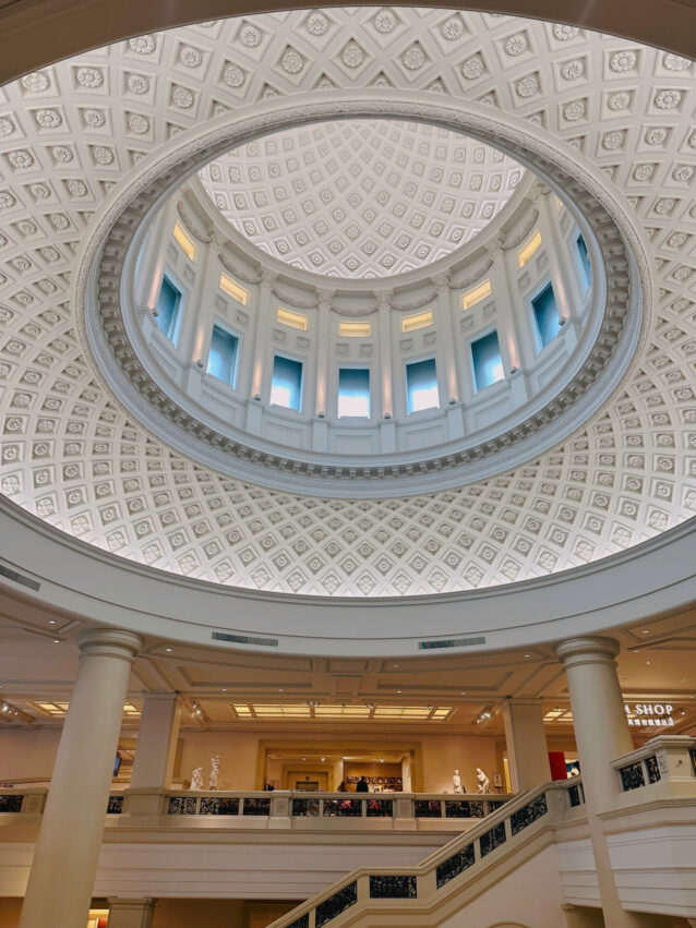 台南奇美博物館門票、最新奇美特展、常設展覽、交通攻略！