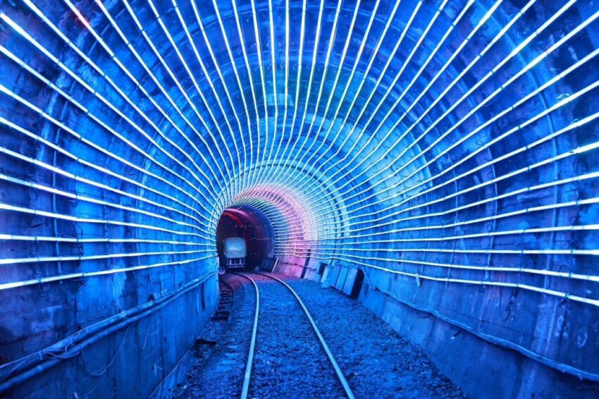 基隆河豚列車、深澳鐵道自行車