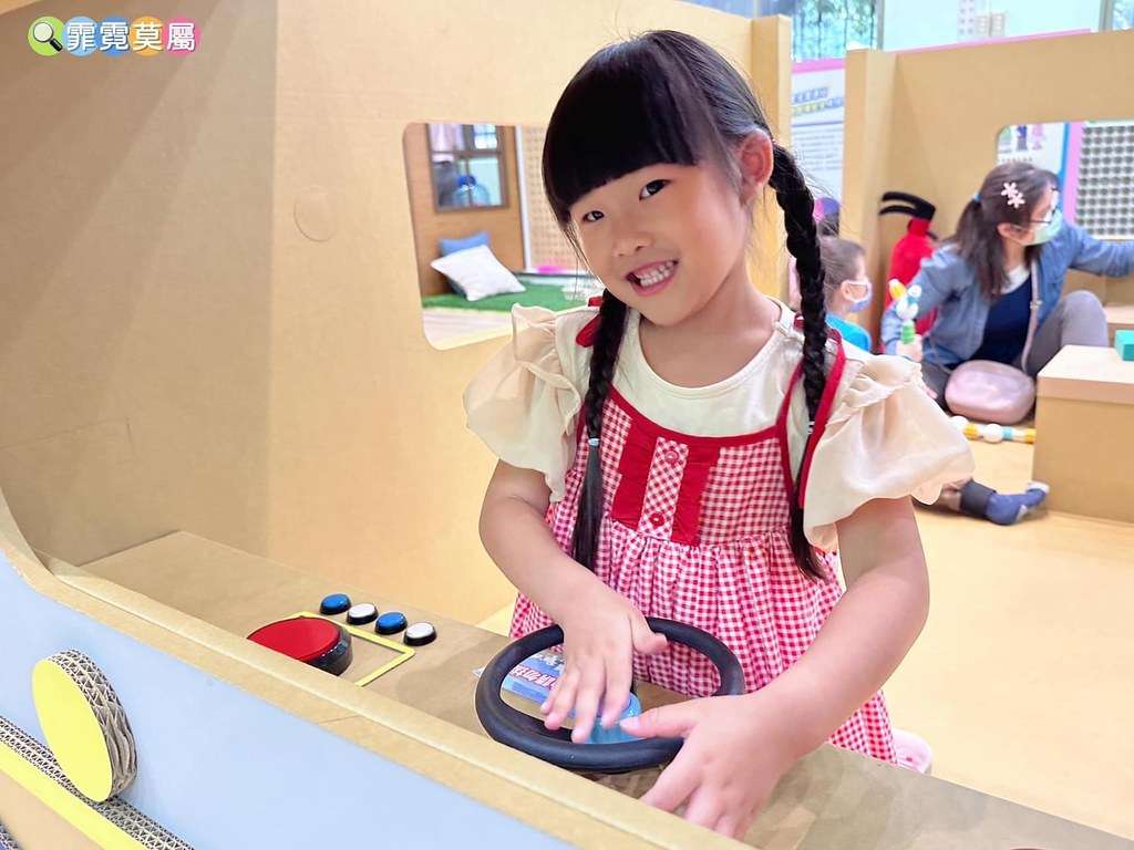 ★桃園親子景點★ 中壢五權親子館,超棒的免費育兒遊戲場! 主 S__121651280_0