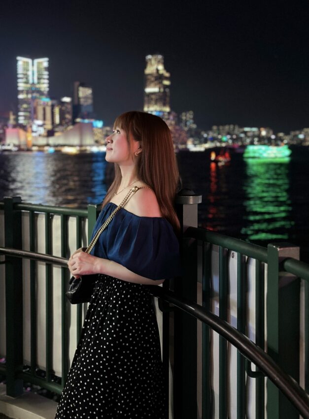 【香港夜景推薦】世界三大夜景之一！夜遊香港太平山頂、維港、中環摩天輪，10個香港晚上好去處