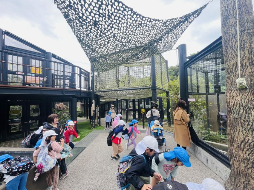 【沖繩兒童王國】親子必去沖繩景點！動物園＆遊樂園攻略，門票優惠/園區地圖/交通資訊