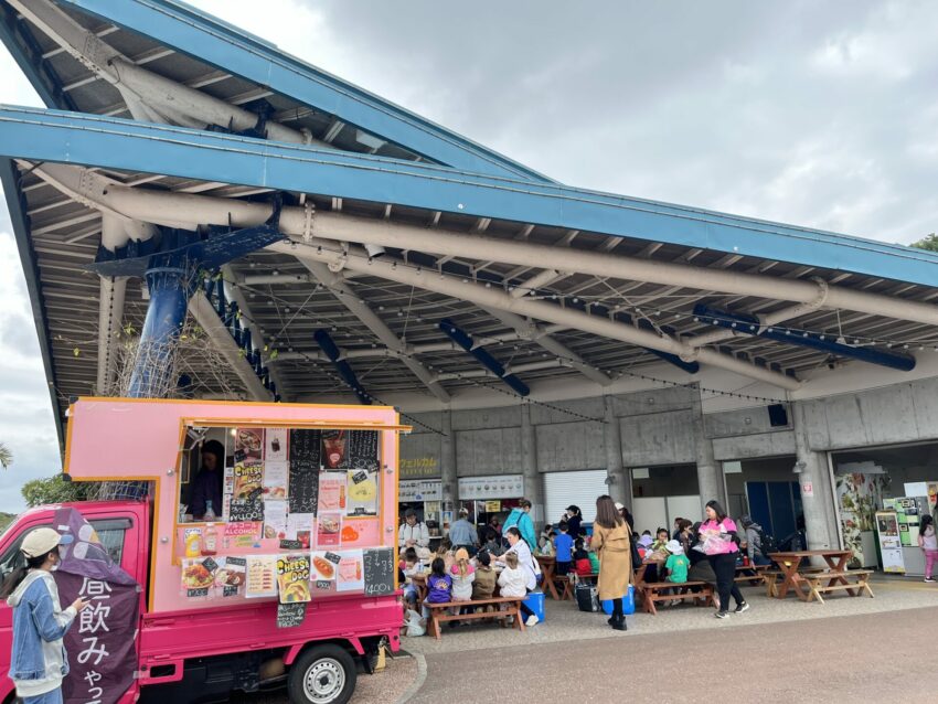 【沖繩兒童王國】親子必去沖繩景點！動物園＆遊樂園攻略，門票優惠/園區地圖/交通資訊