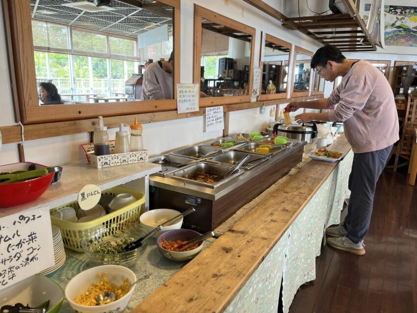 【沖繩兒童王國】親子必去沖繩景點！動物園＆遊樂園攻略，門票優惠/園區地圖/交通資訊