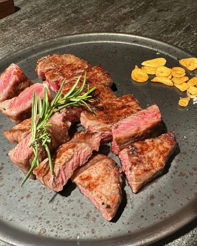 【台北燒肉】7家人氣台北燒肉推薦！中秋烤肉聚會首選，和牛、套餐懶人包