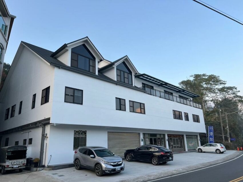 【阿里山民宿】推薦超美山居民宿、星空玻璃屋不藏私~阿里山周邊民宿看這篇! 【阿里山民宿】推薦超美山居民宿、星空玻璃屋不藏私~阿里山周邊民宿看這篇!