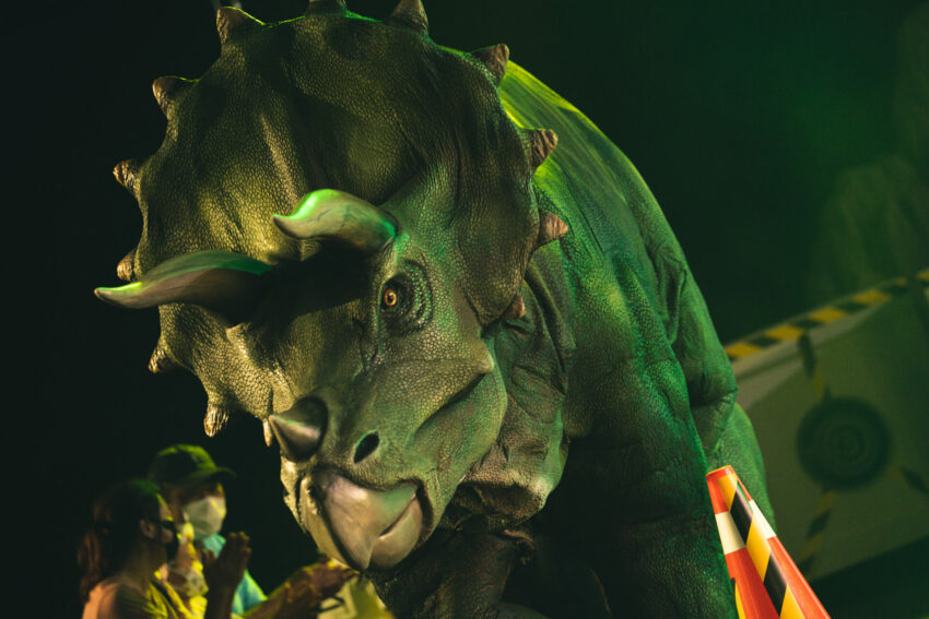 全台唯一,博物館夜遊派對!「館前一號所」帶你夜訪科博館,夜探恐龍、木乃伊、XR科幻場景! 全台唯一,博物館夜遊派對!「館前一號所」帶你夜訪科博館,夜探恐龍、木乃伊、XR科幻場景!