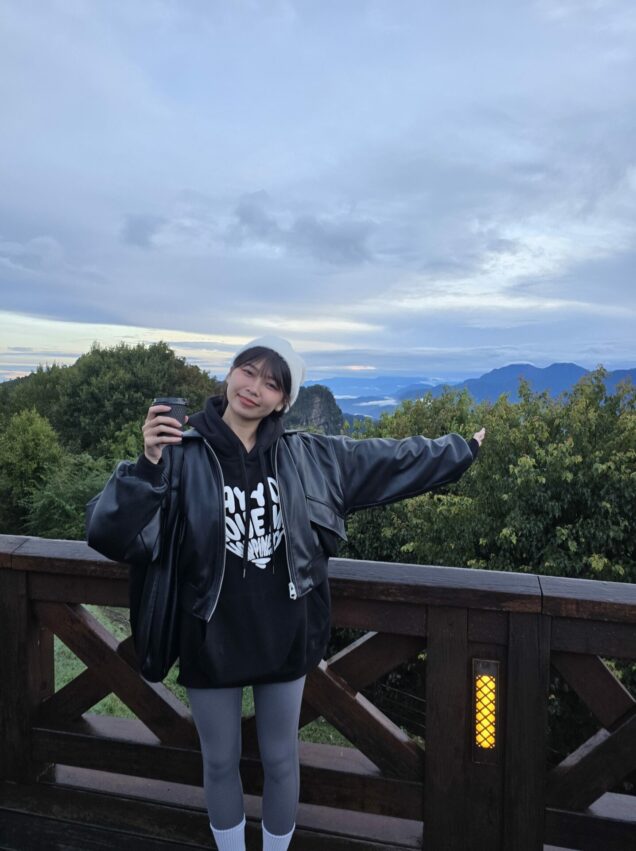 阿里山郵輪式巴士｜郵輪式列車玩法，不開車也能暢玩阿里山！