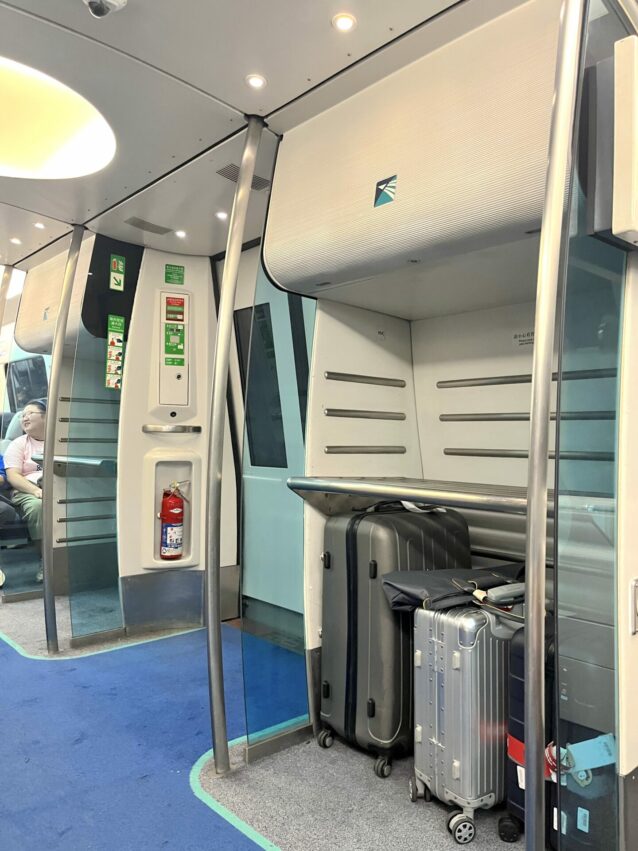 【香港機場快線】不用半小時快速到市區,香港快線票價優惠、班次路線、搭乘方式 【香港機場快線】不用半小時快速到市區,香港快線票價優惠、班次路線、搭乘方式