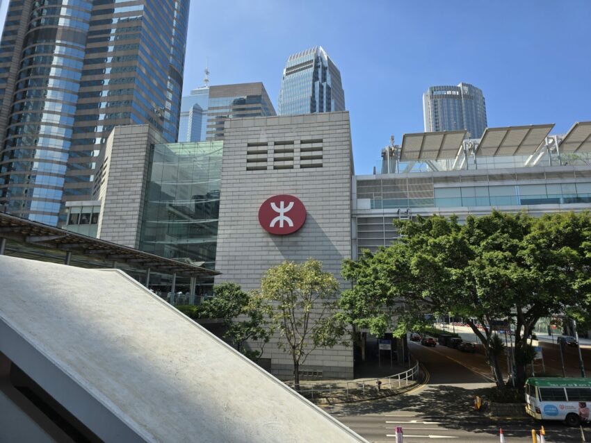 【維多利亞港一日遊】維港遊輪/幻彩詠香江燈光秀/夜景/飯店推薦,玩遍香港維多利亞海港的日與夜 【維多利亞港一日遊】維港遊輪/幻彩詠香江燈光秀/夜景/飯店推薦,玩遍香港維多利亞海港的日與夜