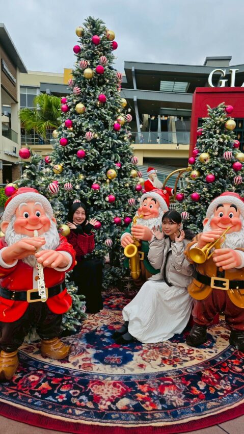 華泰名品城聖誕村懶人包！飄雪聖誕樹/必看馬戲團遊行/異國美食市集，桃園最大聖誕節活動別錯過！