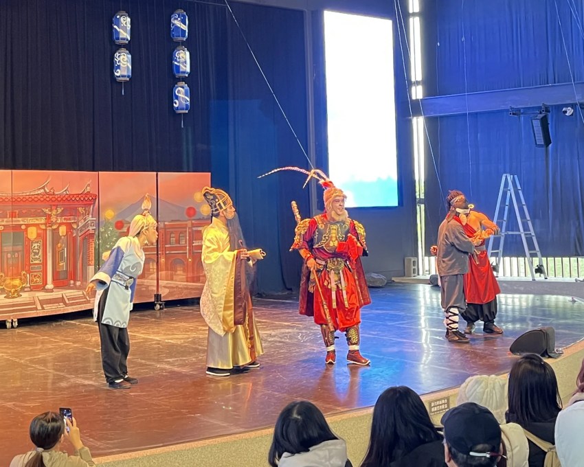 免開車玩宜蘭！宜蘭FunTOUR觀光巴士：輕鬆玩傳藝、酒廠、礁溪的宜蘭一日遊